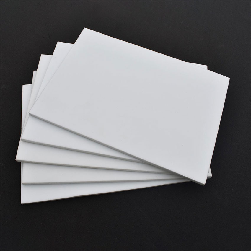 Hva er fordelene med White PVC Forex Board?